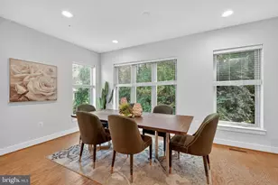 864 Thompson Cres, Rockville, MD 20852 - Photo 9