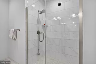 864 Thompson Cres, Rockville, MD 20852 - Photo 17