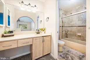 5804 Inman Park Cir, Rockville, MD 20852 - Photo 25