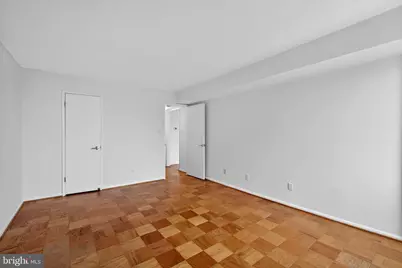 118 Monroe Street #604, Rockville, MD 20850 - Photo 17