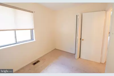 10 Brian Court #242, Gaithersburg, MD 20877 - Photo 17