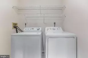 522 Palmtree Dr, Gaithersburg, MD 20878 - Photo 17