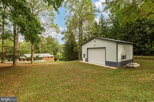 1325 Patuxent Dr, Ashton, MD 20861 - Photo 17