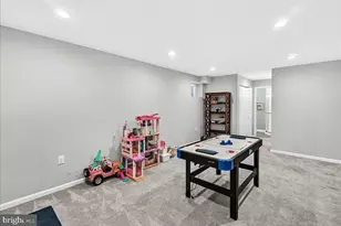 21800 Glendalough Rd, Gaithersburg, MD 20882 - Photo 61