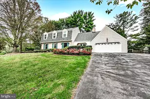 21800 Glendalough Rd, Gaithersburg, MD 20882 - Photo 3