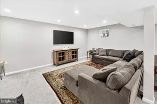 21800 Glendalough Rd, Gaithersburg, MD 20882 - Photo 59