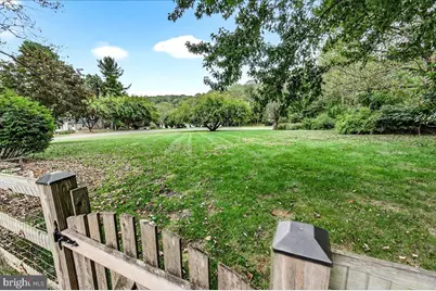 21800 Glendalough Road, Gaithersburg, MD 20882 - Photo 15