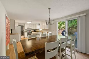 18321 Swan Stream Dr, Gaithersburg, MD 20877 - Photo 27