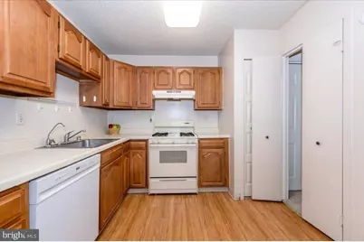 5225 Pooks Hill Road #616N, Bethesda, MD 20814 - Photo 5