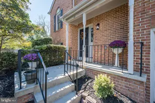 12 Solitaire Ct, Gaithersburg, MD 20878 - Photo 7