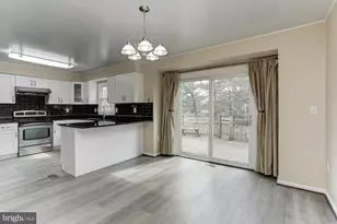 10107 Galsworthy Pl, Bethesda, MD 20817 - Photo 17