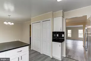 10107 Galsworthy Pl, Bethesda, MD 20817 - Photo 25