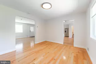 8909 Georgia Ave, Silver Spring, MD 20910 - Photo 13