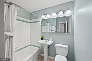 7108 Broxburn Dr, Bethesda, MD 20817 - Photo 17