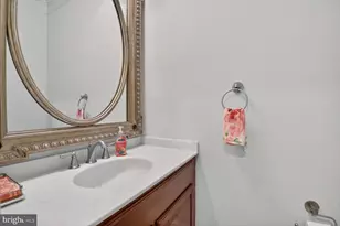 9412 Turnberry Dr, Potomac, MD 20854 - Photo 23