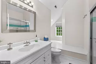 10306 Cutters Ln, Potomac, MD 20854 - Photo 51