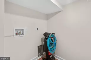 4205 Garrett Park Rd, Silver Spring, MD 20906 - Photo 25