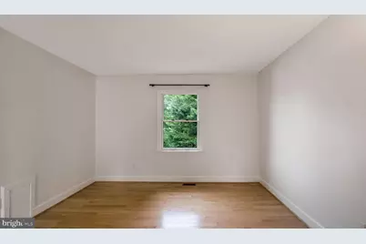 8933 Colesville Road, Silver Spring, MD 20910 - Photo 17
