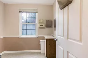 8933 Colesville Rd, Silver Spring, MD 20910 - Photo 31