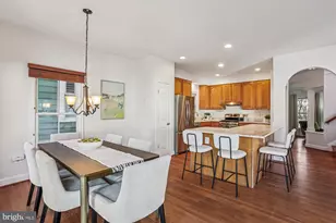 664 Lake Varuna Mews, Gaithersburg, MD 20878 - Photo 15