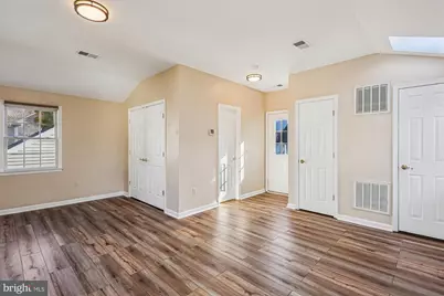 664 Lake Varuna Mews, Gaithersburg, MD 20878 - Photo 45