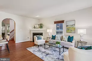 664 Lake Varuna Mews, Gaithersburg, MD 20878 - Photo 5