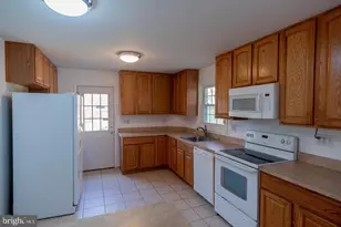 12517 Waldo Ln, Silver Spring, MD 20904 - Photo 7