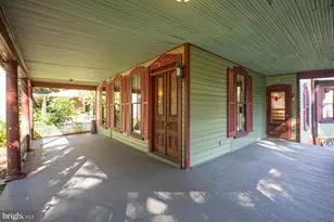 111 Grove Ave, Washington Grove, MD 20880 - Photo 33