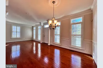 376 Parkview Avenue, Gaithersburg, MD 20878 - Photo 3