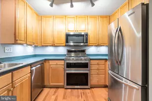 104 Bucksfield Rd, Gaithersburg, MD 20878 - Photo 9