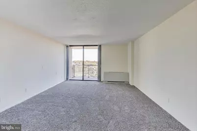 4 Monroe Street #911, Rockville, MD 20850 - Photo 5
