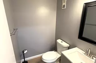 10289 Ridgeline Dr, Gaithersburg, MD 20886 - Photo 3