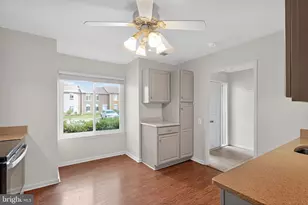 9518 Tippett Ln, Gaithersburg, MD 20886 - Photo 5