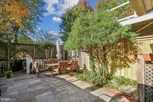 30 Spring St, Gaithersburg, MD 20877 - Photo 13