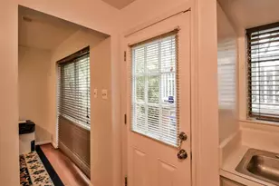 907 N Belgrade Rd, Silver Spring, MD 20902 - Photo 7