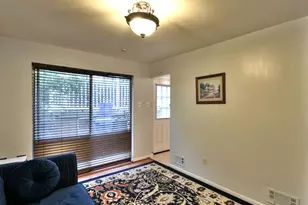 907 N Belgrade Rd, Silver Spring, MD 20902 - Photo 9