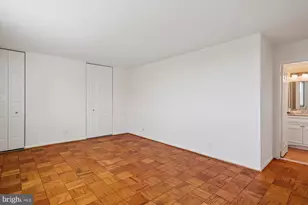 4601 N Park Ave N, Chevy Chase, MD 20815 - Photo 27