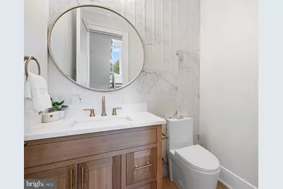 7712 Rocton Avenue, Chevy Chase, MD 20815 - Photo 9