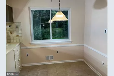 303 Charlton Court, Silver Spring, MD 20902 - Photo 5