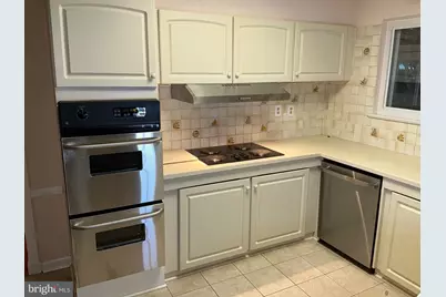 303 Charlton Court, Silver Spring, MD 20902 - Photo 7