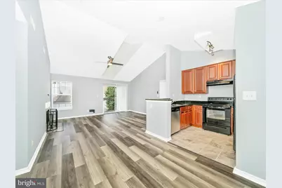 9907 Boysenberry Way #110-42, Gaithersburg, MD 20879 - Photo 15