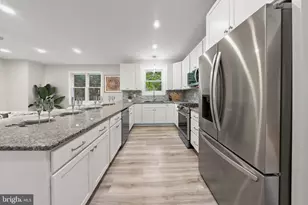 10220 Capitol View Ave, Silver Spring, MD 20910 - Photo 31