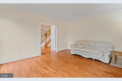 10604 Maplecrest, Potomac, MD 20854 - Photo 7