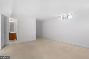 10604 Maplecrest, Potomac, MD 20854 - Photo 61