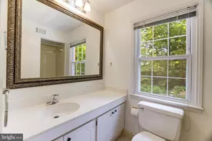 6315 Kenhowe Dr, Bethesda, MD 20817 - Photo 19