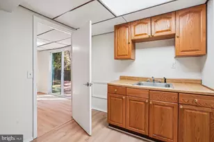 10132 Colebrook Ave, Potomac, MD 20854 - Photo 45
