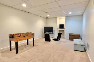 9509 Aspenwood Ct, Montgomery Village, MD 20886 - Photo 17