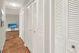 10201 Grosvenor Pl, North Bethesda, MD 20852 - Photo 7