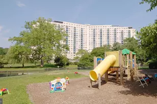 10201 Grosvenor Pl, North Bethesda, MD 20852 - Photo 31