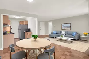 10201 Grosvenor Pl, North Bethesda, MD 20852 - Photo 3